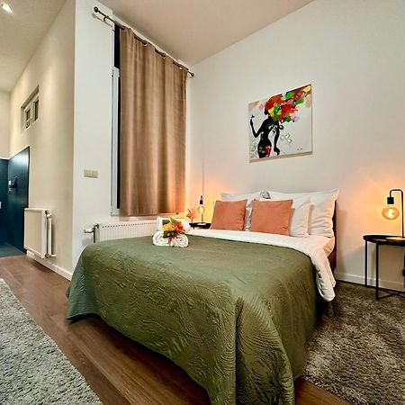 Luxury Suites Centrum By Rikas Hotels Αμβέρσα Εξωτερικό φωτογραφία