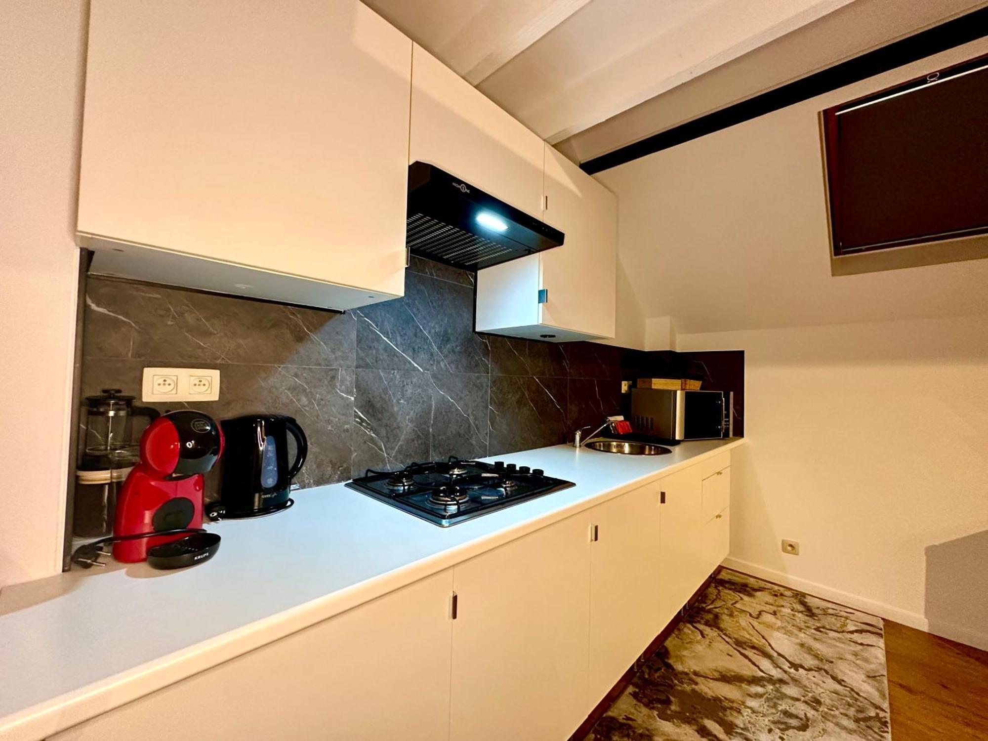 Luxury Suites Centrum By Rikas Hotels Αμβέρσα Εξωτερικό φωτογραφία