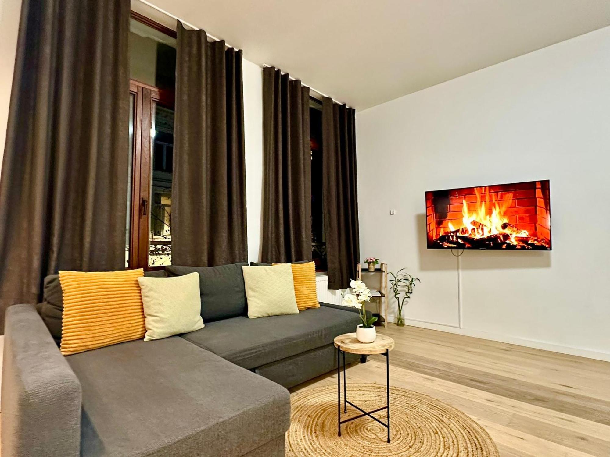 Luxury Suites Centrum By Rikas Hotels Αμβέρσα Εξωτερικό φωτογραφία