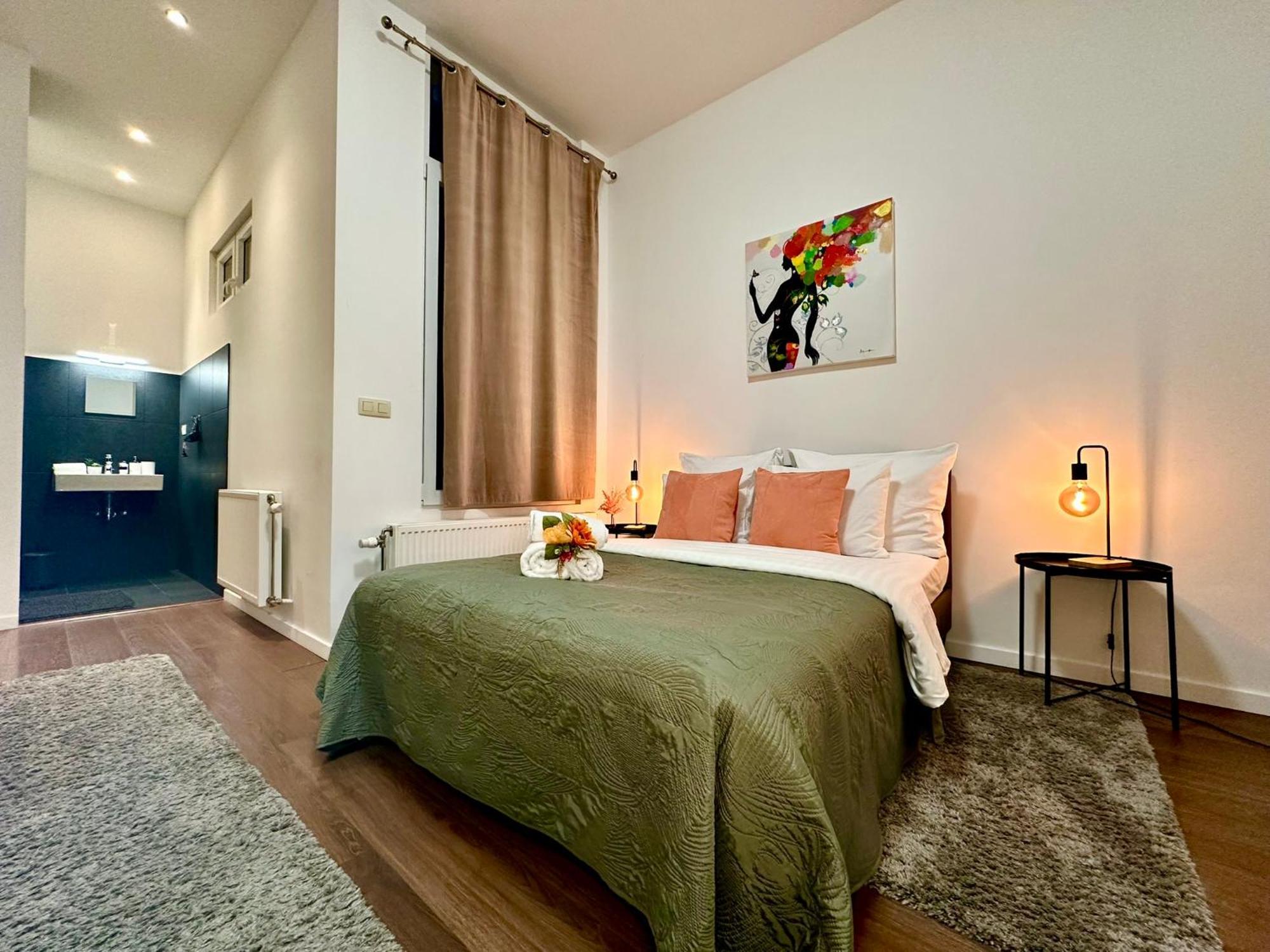 Luxury Suites Centrum By Rikas Hotels Αμβέρσα Εξωτερικό φωτογραφία