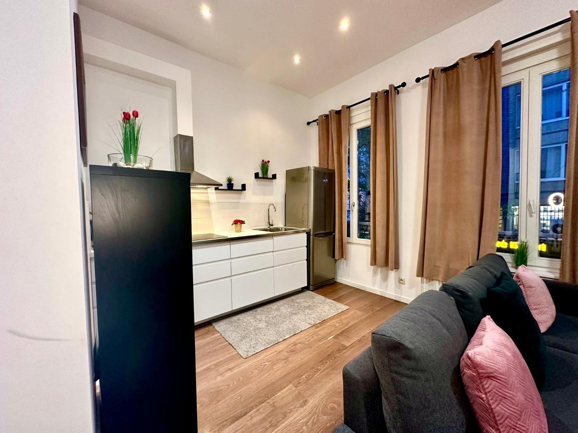 Luxury Suites Centrum By Rikas Hotels Αμβέρσα Εξωτερικό φωτογραφία