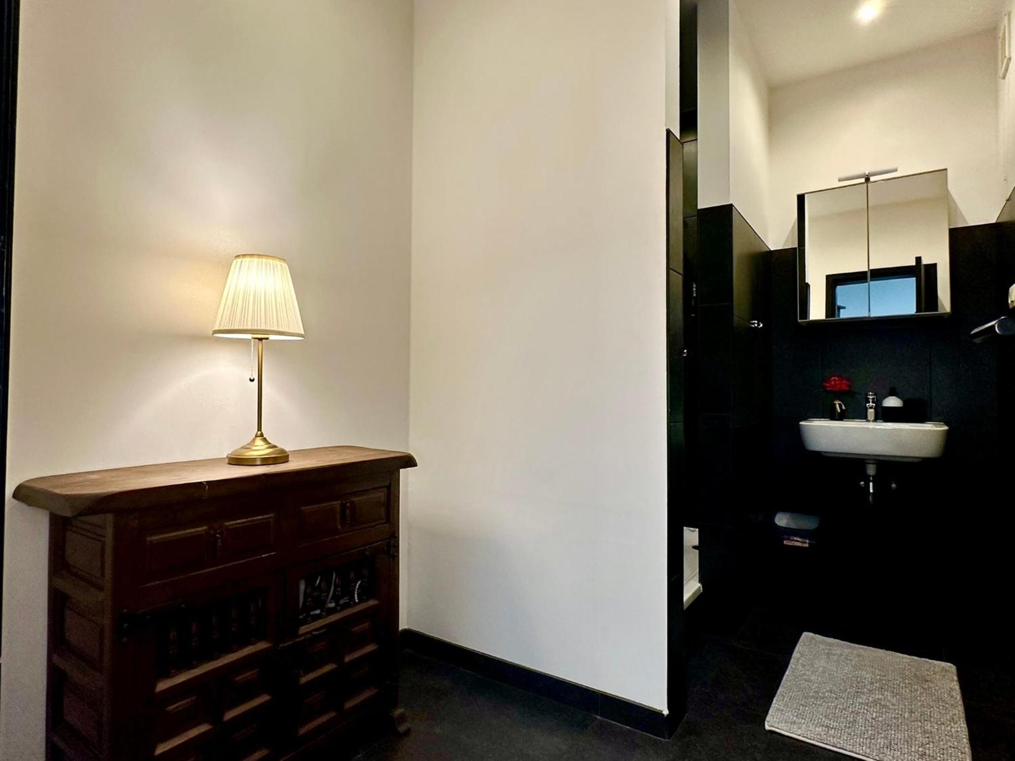 Luxury Suites Centrum By Rikas Hotels Αμβέρσα Εξωτερικό φωτογραφία